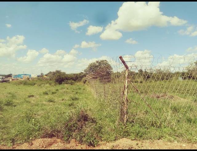 LAND FOR SALE IN MAKHUVHA B